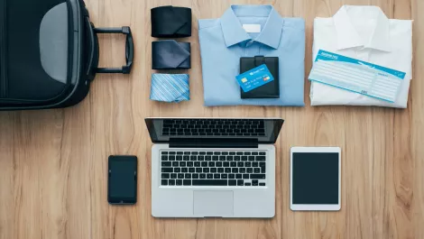 How to overcome data blind spots in travel & expense management