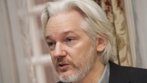 Assange1