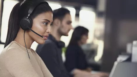 8x8 announces full integration with Jabra headsets