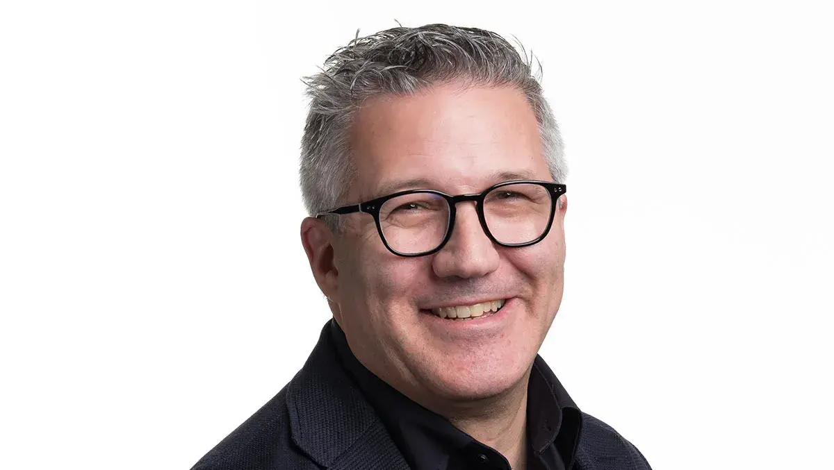 Martin dube headshot(2)